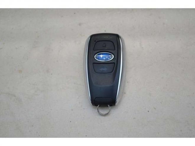 インプレッサスポーツ 1.6 i-L アイサイト Sスタイル 4WD　ワンオーナー特別仕様車4WDパドルシフトアイサイトアイドリングストップ横滑り防止装置レーダークルーズコントロールダイアトーン8インチナビTVバックカメラ前後ドラレコETCパーキングセンサーLEDライト 1600