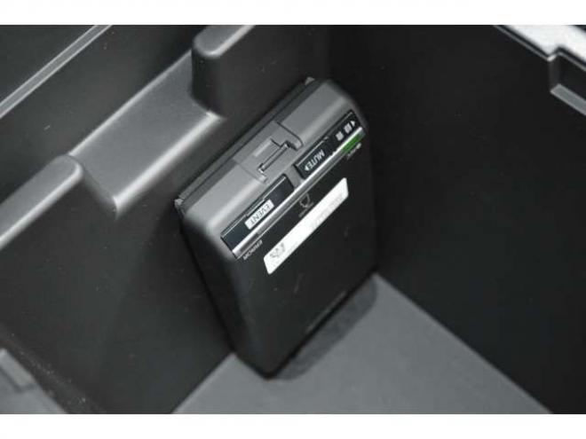 インプレッサスポーツ 1.6 i-L アイサイト Sスタイル 4WD　ワンオーナー特別仕様車4WDパドルシフトアイサイトアイドリングストップ横滑り防止装置レーダークルーズコントロールダイアトーン8インチナビTVバックカメラ前後ドラレコETCパーキングセンサーLEDライト 1600