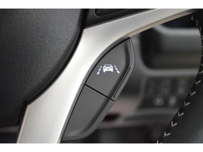 ワゴンRスティングレー ハイブリッド T 4WD　ワンオーナー車ハイブリッド4WDターボセーフティサポート搭載アイドリングストップパドルシフトLEDライトアダプティブクルーズコントロール横滑り防止装置ヘッドアップディスプレイ 660