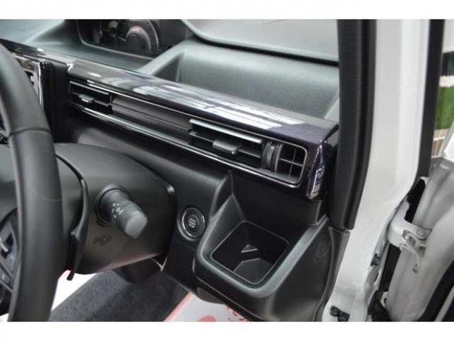 ワゴンRスティングレー ハイブリッド T 4WD　ワンオーナー車ハイブリッド4WDターボセーフティサポート搭載アイドリングストップパドルシフトLEDライトアダプティブクルーズコントロール横滑り防止装置ヘッドアップディスプレイ 660