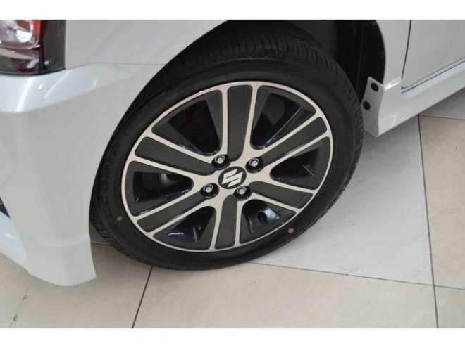 ワゴンRスティングレー ハイブリッド T 4WD　ワンオーナー車ハイブリッド4WDターボセーフティサポート搭載アイドリングストップパドルシフトLEDライトアダプティブクルーズコントロール横滑り防止装置ヘッドアップディスプレイ 660