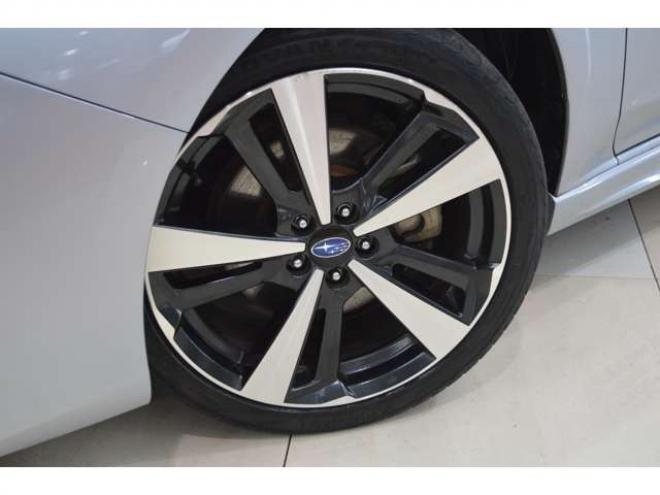 インプレッサスポーツ 2.0 i-S アイサイト 4WD　ワンオーナー車アイサイト4WDアドバンスセーフティパッケージ8インチ純正ナビTVバックカメラETCドラレコパワーシートLEDライトアダプティブクルーズコントロールデジタルインナーミラーパーキングセンサー 2000