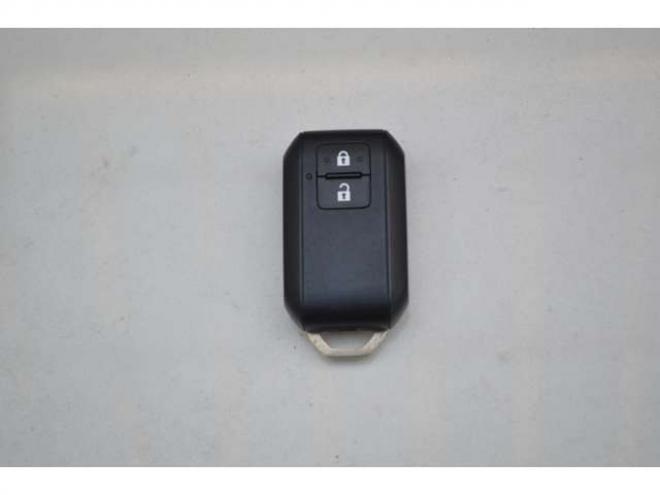 ワゴンRスティングレー ハイブリッド X 4WD　ワンオーナー車ハイブリッド4WDセーフティサポート搭載アイドリングストップCDハイビームアシスト付LEDライトETC横滑り防止装置シートヒーター 660