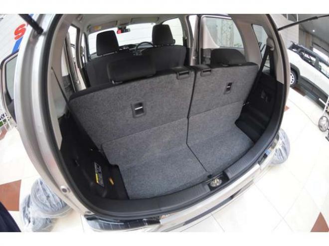 ワゴンRスティングレー ハイブリッド X 4WD　ワンオーナー車ハイブリッド4WDセーフティサポート搭載アイドリングストップCDハイビームアシスト付LEDライトETC横滑り防止装置シートヒーター 660