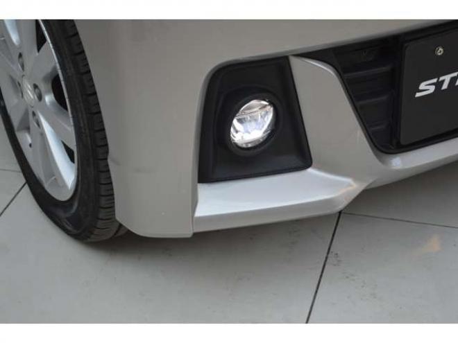 ワゴンRスティングレー ハイブリッド X 4WD　ワンオーナー車ハイブリッド4WDセーフティサポート搭載アイドリングストップCDハイビームアシスト付LEDライトETC横滑り防止装置シートヒーター 660