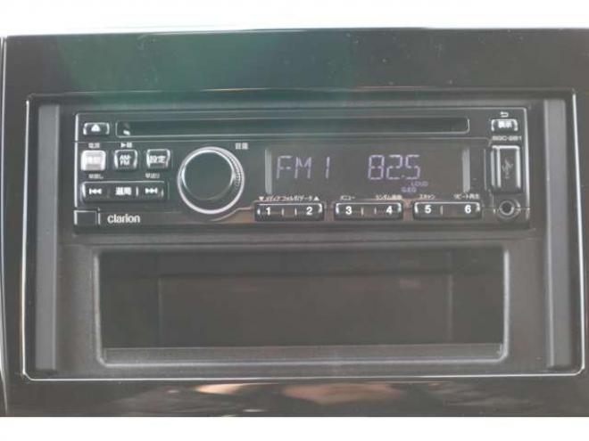 スイフト1.2 XL セーフティパッケージ装着車 4WD　CDプレイヤー　シートヒーター　パドルシフト　オートライト　アダプティブクルーズコントロール　車線逸脱警報 1200