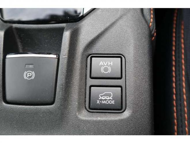 XV2.0e-L アイサイト 4WD　純正フルセグナビ　バックカメラ　ETC　電動パーキングブレーキ　オートビークルホールド　アダプティブクルーズコントロール 2000