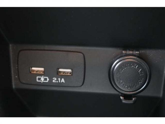 XV2.0e-L アイサイト 4WD　純正フルセグナビ　バックカメラ　ETC　電動パーキングブレーキ　オートビークルホールド　アダプティブクルーズコントロール 2000