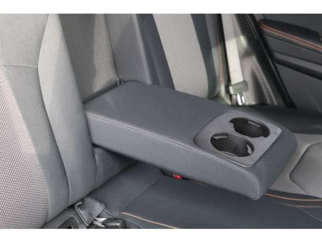 XV2.0e-L アイサイト 4WD　純正フルセグナビ　バックカメラ　ETC　電動パーキングブレーキ　オートビークルホールド　アダプティブクルーズコントロール 2000