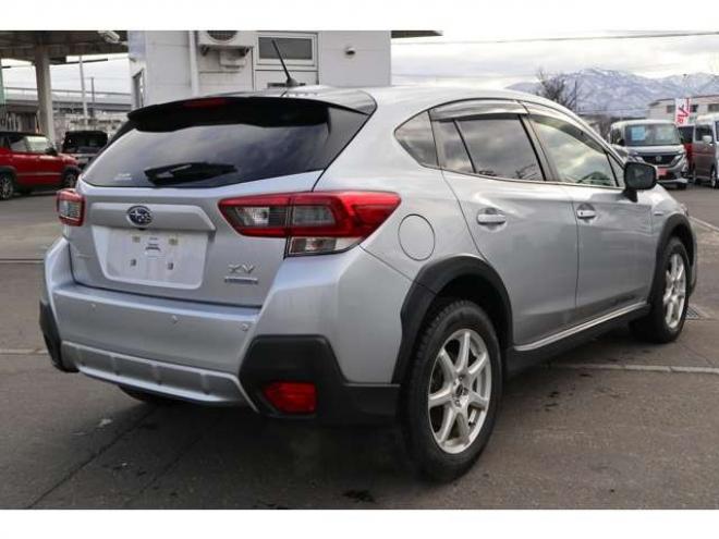 XV2.0e-L アイサイト 4WD　純正フルセグナビ　バックカメラ　ETC　電動パーキングブレーキ　オートビークルホールド　アダプティブクルーズコントロール 2000