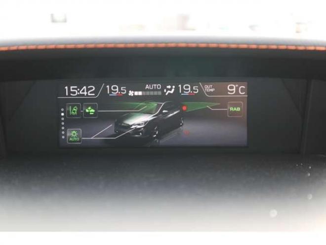 XV2.0e-L アイサイト 4WD　純正フルセグナビ　バックカメラ　ETC　電動パーキングブレーキ　オートビークルホールド　アダプティブクルーズコントロール 2000