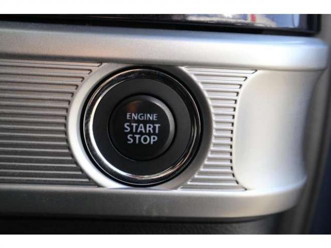 スペーシアカスタム ハイブリッド XS 4WD　全方位フルセグナビ　ヘッドアップディスプレイ　社外ドラレコ前後　ETC　両側電動スライドドア　アダプティブクルーズコントロール　パワーモード　スリムサーキュレーター 660