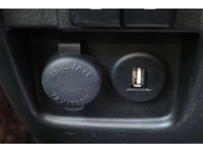 スペーシアカスタム ハイブリッド XS 4WD　全方位フルセグナビ　ヘッドアップディスプレイ　社外ドラレコ前後　ETC　両側電動スライドドア　アダプティブクルーズコントロール　パワーモード　スリムサーキュレーター 660