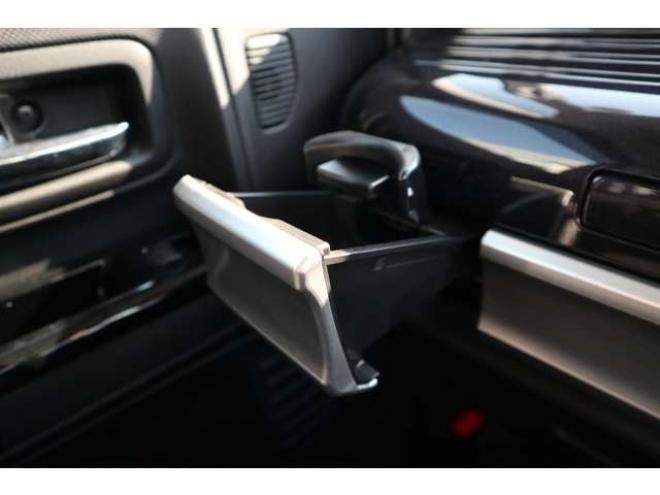 スペーシアカスタム ハイブリッド XS 4WD　全方位フルセグナビ　ヘッドアップディスプレイ　社外ドラレコ前後　ETC　両側電動スライドドア　アダプティブクルーズコントロール　パワーモード　スリムサーキュレーター 660