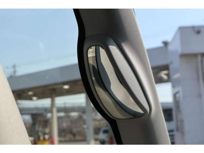 スペーシアカスタム ハイブリッド XS 4WD　全方位フルセグナビ　ヘッドアップディスプレイ　社外ドラレコ前後　ETC　両側電動スライドドア　アダプティブクルーズコントロール　パワーモード　スリムサーキュレーター 660