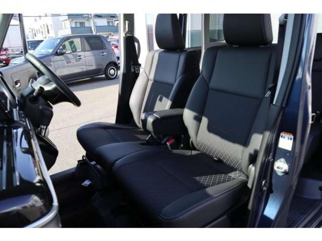 スペーシアカスタム ハイブリッド XS 4WD　全方位フルセグナビ　ヘッドアップディスプレイ　社外ドラレコ前後　ETC　両側電動スライドドア　アダプティブクルーズコントロール　パワーモード　スリムサーキュレーター 660