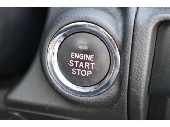 XV2.0i-L アイサイト 4WD　純正フルセグナビ　バックカメラ　ETC　電動パーキングブレーキ　ヘッドライトウォッシャー　アダプティブクルーズコントロール　LEDヘッドライト 2000