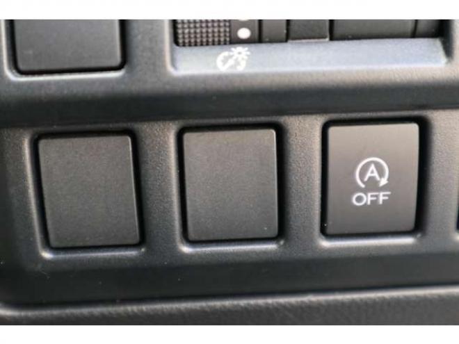 XV2.0i-L アイサイト 4WD　純正フルセグナビ　バックカメラ　ETC　電動パーキングブレーキ　ヘッドライトウォッシャー　アダプティブクルーズコントロール　LEDヘッドライト 2000