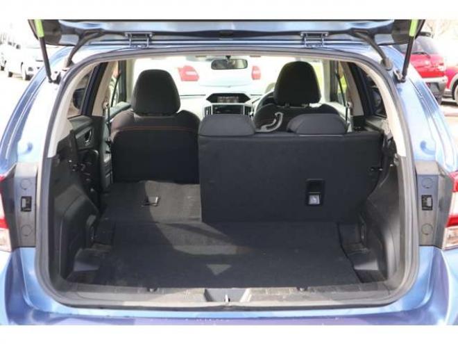 XV2.0i-L アイサイト 4WD　純正フルセグナビ　バックカメラ　ETC　電動パーキングブレーキ　ヘッドライトウォッシャー　アダプティブクルーズコントロール　LEDヘッドライト 2000