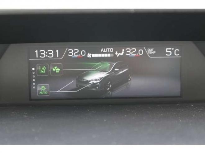 XV2.0i-L アイサイト 4WD　純正フルセグナビ　バックカメラ　ETC　電動パーキングブレーキ　ヘッドライトウォッシャー　アダプティブクルーズコントロール　LEDヘッドライト 2000