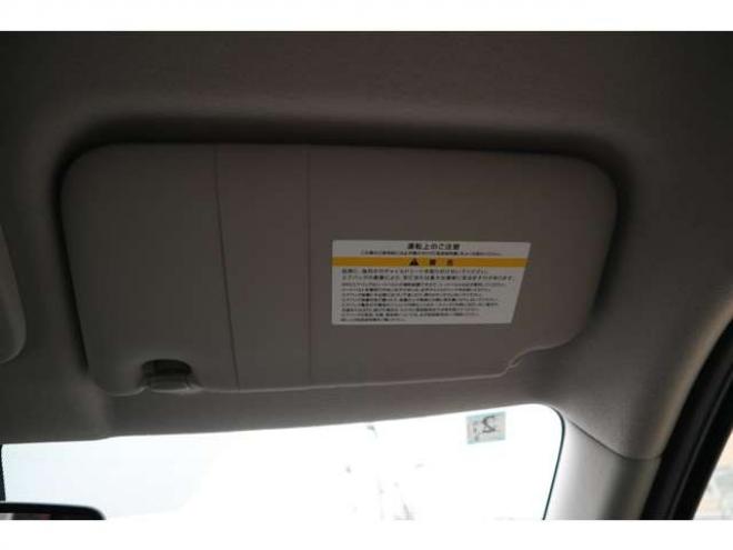 デイズハイウェイスターGターボ アーバンクロム プロパイロット エディション 4WD　純正CDプレイヤー　アラウンドビュールームミラー　電動パーキングブレーキ　シートヒーター　アダプティブクルーズコントロール 660