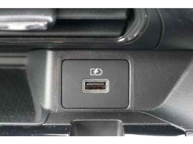 デイズハイウェイスターGターボ アーバンクロム プロパイロット エディション 4WD　純正CDプレイヤー　アラウンドビュールームミラー　電動パーキングブレーキ　シートヒーター　アダプティブクルーズコントロール 660