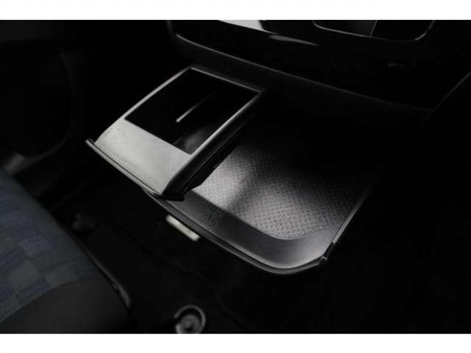 デイズハイウェイスターGターボ アーバンクロム プロパイロット エディション 4WD　純正CDプレイヤー　アラウンドビュールームミラー　電動パーキングブレーキ　シートヒーター　アダプティブクルーズコントロール 660