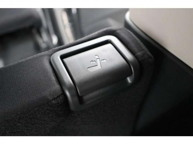 デイズハイウェイスターGターボ アーバンクロム プロパイロット エディション 4WD　純正CDプレイヤー　アラウンドビュールームミラー　電動パーキングブレーキ　シートヒーター　アダプティブクルーズコントロール 660