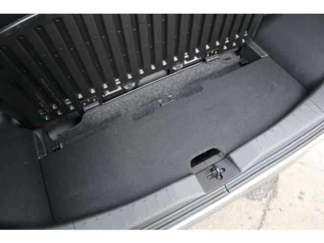 デイズハイウェイスターGターボ アーバンクロム プロパイロット エディション 4WD　純正CDプレイヤー　アラウンドビュールームミラー　電動パーキングブレーキ　シートヒーター　アダプティブクルーズコントロール 660