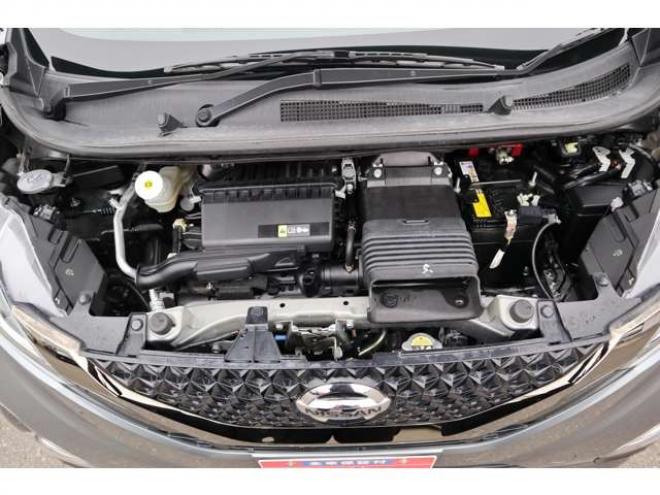 デイズハイウェイスターGターボ アーバンクロム プロパイロット エディション 4WD　純正CDプレイヤー　アラウンドビュールームミラー　電動パーキングブレーキ　シートヒーター　アダプティブクルーズコントロール 660