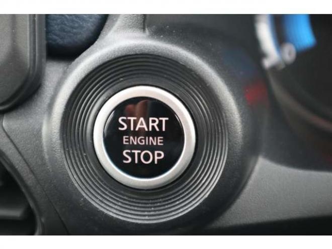 デイズハイウェイスターGターボ アーバンクロム プロパイロット エディション 4WD　純正CDプレイヤー　アラウンドビュールームミラー　電動パーキングブレーキ　シートヒーター　アダプティブクルーズコントロール 660