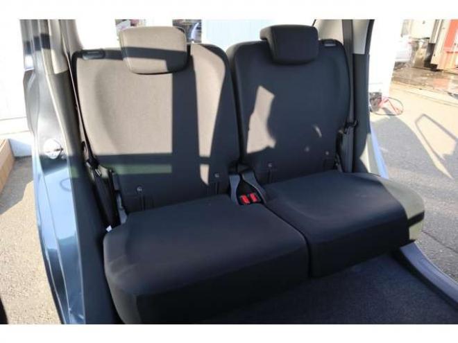 N-ONEオリジナル 4WD　シートヒーター　電動パーキングブレーキ　LEDヘッドライト　アダプティブクルーズコントロール　パーキングセンサー　ナビ装着車用スペシャルパッケージ 660