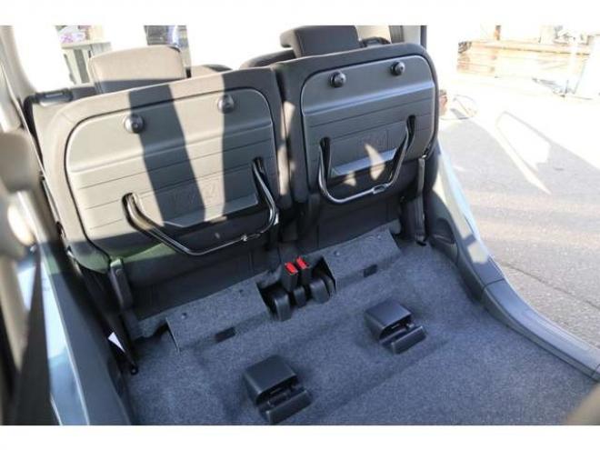 N-ONEオリジナル 4WD　シートヒーター　電動パーキングブレーキ　LEDヘッドライト　アダプティブクルーズコントロール　パーキングセンサー　ナビ装着車用スペシャルパッケージ 660