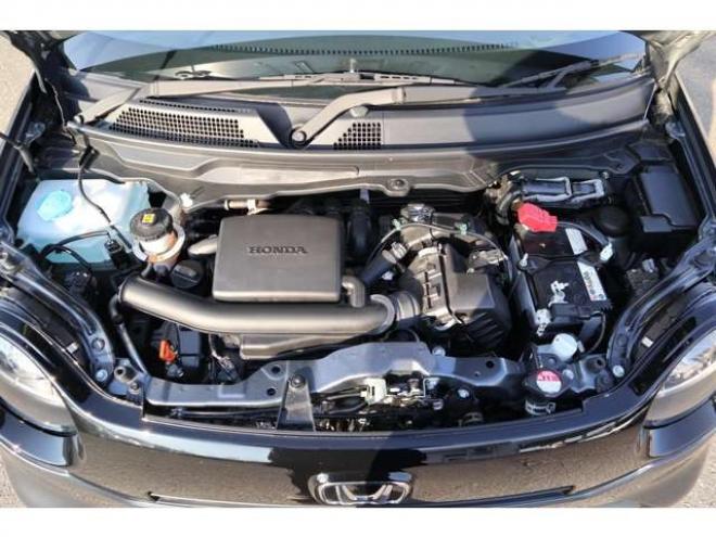 N-ONEオリジナル 4WD　シートヒーター　電動パーキングブレーキ　LEDヘッドライト　アダプティブクルーズコントロール　パーキングセンサー　ナビ装着車用スペシャルパッケージ 660