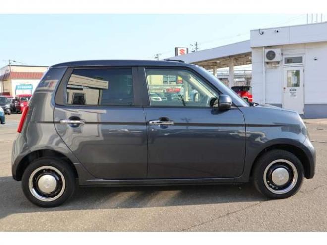 N-ONEオリジナル 4WD　シートヒーター　電動パーキングブレーキ　LEDヘッドライト　アダプティブクルーズコントロール　パーキングセンサー　ナビ装着車用スペシャルパッケージ 660