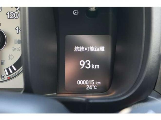 N-ONEオリジナル 4WD　シートヒーター　電動パーキングブレーキ　LEDヘッドライト　アダプティブクルーズコントロール　パーキングセンサー　ナビ装着車用スペシャルパッケージ 660