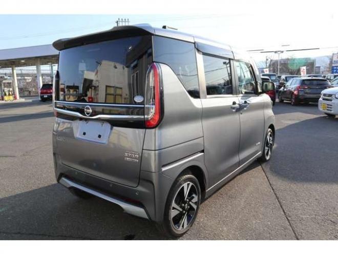 ルークスハイウェイスターGターボ プロパイロット エディション 4WD　純正フルセグナビ　アラウンドビューカメラ　シートヒーター　両側電動スライドドア　電動パーキングブレーキ　前側純正ドライブレコーダー　ハンズフリースライドドア 660