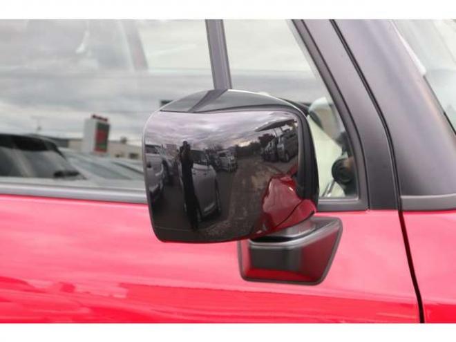 クロスビー1.0 ハイブリッド MX スズキ セーフティ サポートパッケージ装着車 4WD　CDプレイヤー　シートヒーター　アイドリングストップ　パーキングセンサー　デュアルセンサーブレーキサポート　ヒルディセントコントロール 1000