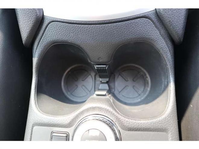 エクストレイル2.0 20X 2列車 4WD　社外ナビ　バックカメラ　電動バックドア　ハンズフリー　LEDヘッドライト　ヒルディセントコントロール 2000