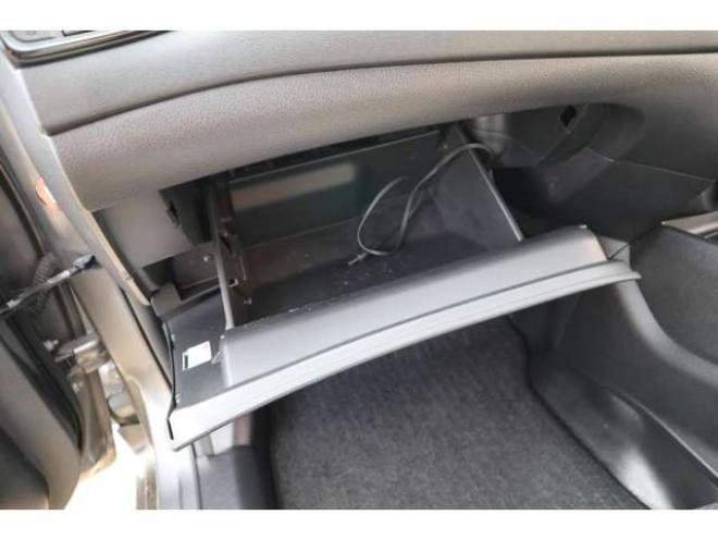 エクストレイル2.0 20X 2列車 4WD　社外ナビ　バックカメラ　電動バックドア　ハンズフリー　LEDヘッドライト　ヒルディセントコントロール 2000