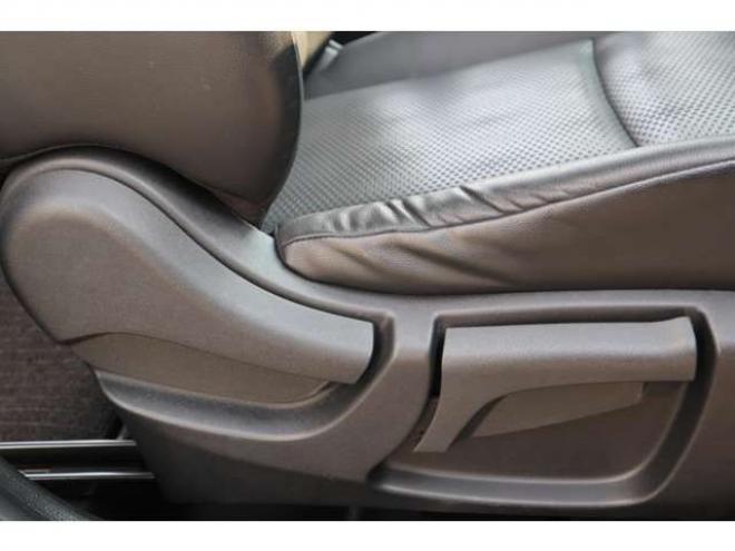 エクストレイル2.0 20X 2列車 4WD　社外ナビ　バックカメラ　電動バックドア　ハンズフリー　LEDヘッドライト　ヒルディセントコントロール 2000