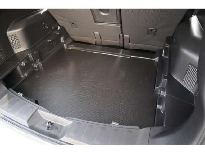 エクストレイル2.0 20X 2列車 4WD　社外ナビ　バックカメラ　電動バックドア　ハンズフリー　LEDヘッドライト　ヒルディセントコントロール 2000