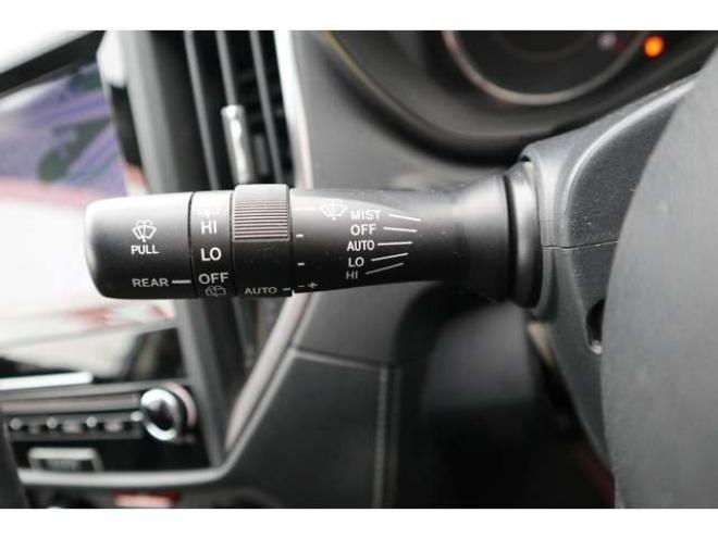 インプレッサスポーツ 2.0 i-L アイサイト 4WD　純正ダイヤトーンナビ　バックカメラ　ETC　ドライブレコーダー　電動パーキングブレーキ　ヘッドライトウォッシャー　ミラーヒーター　アダプティブクルーズコントロール 2000