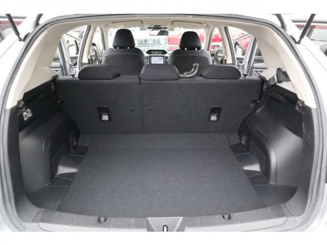 インプレッサスポーツ 2.0 i-L アイサイト 4WD　純正ダイヤトーンナビ　バックカメラ　ETC　ドライブレコーダー　電動パーキングブレーキ　ヘッドライトウォッシャー　ミラーヒーター　アダプティブクルーズコントロール 2000