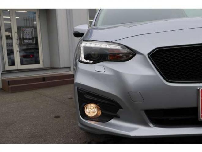 インプレッサスポーツ 2.0 i-L アイサイト 4WD　純正ダイヤトーンナビ　バックカメラ　ETC　ドライブレコーダー　電動パーキングブレーキ　ヘッドライトウォッシャー　ミラーヒーター　アダプティブクルーズコントロール 2000