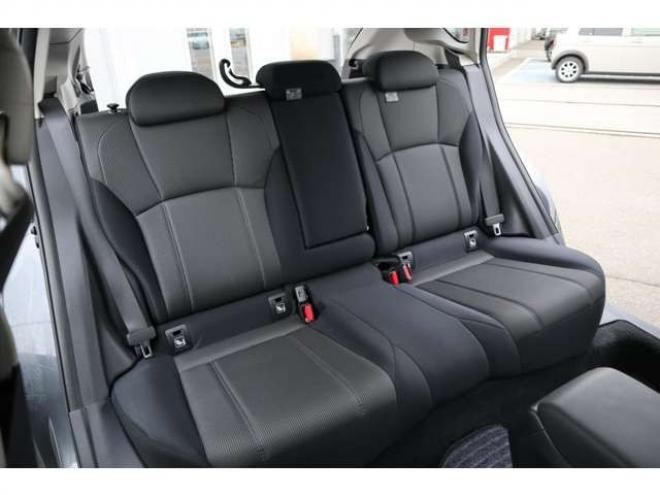 インプレッサスポーツ 1.6 i-L アイサイト 4WD　社外ナビ　ETC　電動パーキングブレーキ　オートビークルホールド　パドルシフト　アダプティブクルーズコントロール　アイサイト 1600