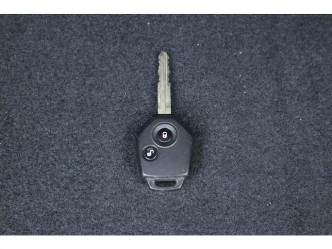 インプレッサスポーツ 1.6 i-L アイサイト 4WD　社外ナビ　ETC　電動パーキングブレーキ　オートビークルホールド　パドルシフト　アダプティブクルーズコントロール　アイサイト 1600