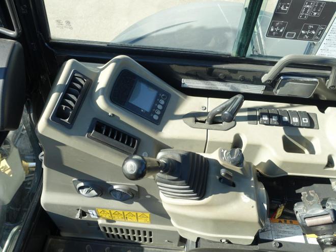 バックホーヤンマー　VIO45-6　バケット容量0.18m3　ピラニアバケット