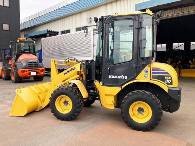 ホイールローダコマツ　中古　WA30-6E0　建機