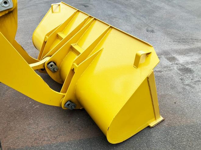 ホイールローダコマツ　中古　WA30-6E0　建機